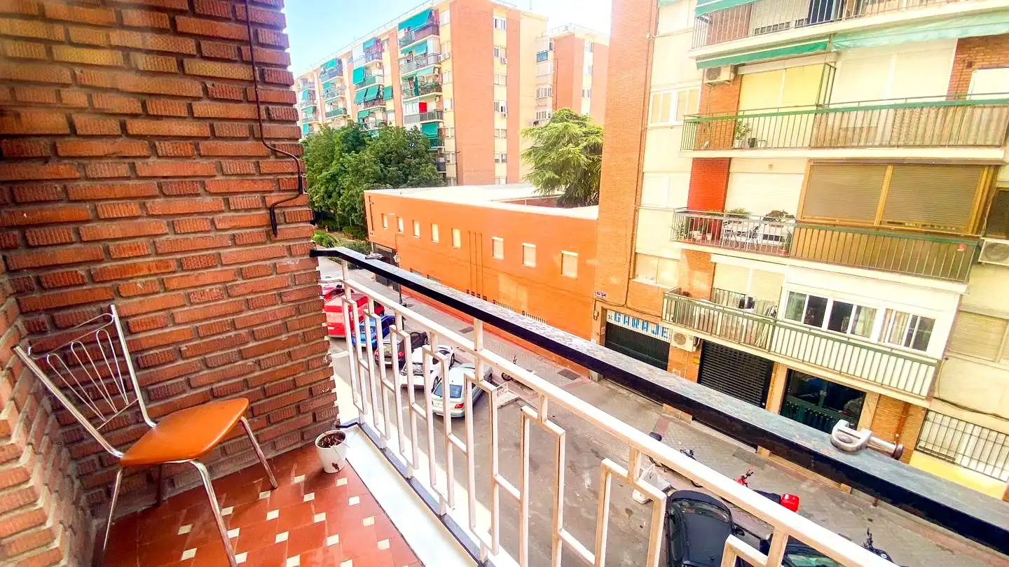 Außenansicht von Wohnung zur Miete in Arganzuela