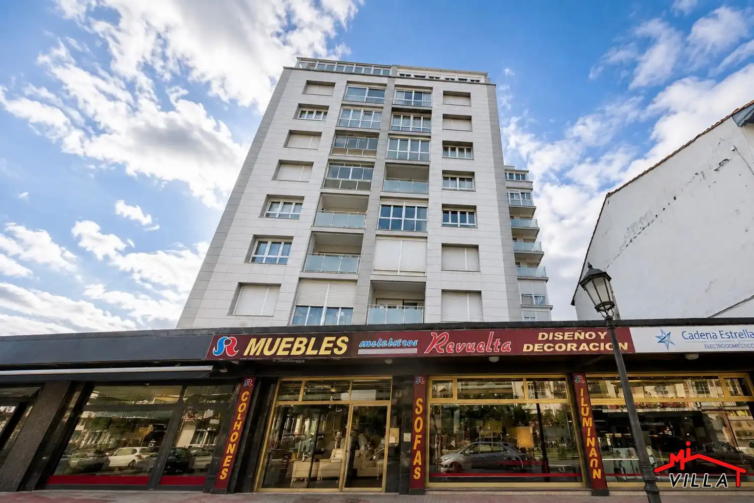 Vista exterior de Piso en venta en Colindres con Calefacción, Amueblado y Balcón