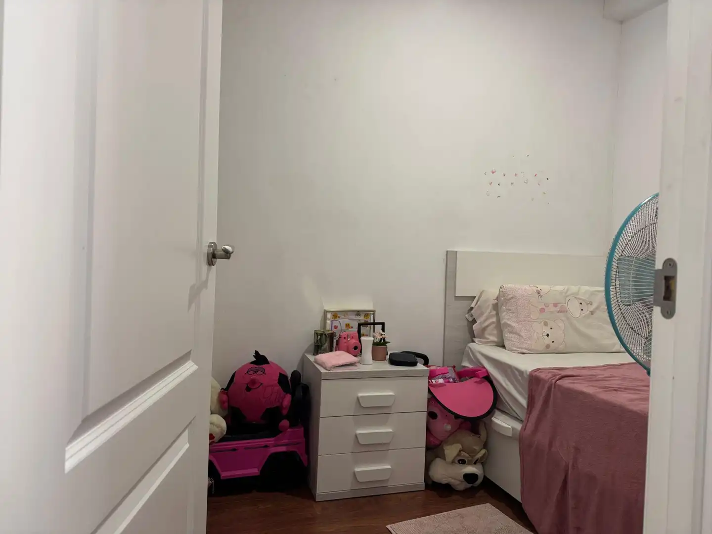 Habitación de Apartamento en venta en Barbastro con Aire acondicionado, Calefacción y Trastero