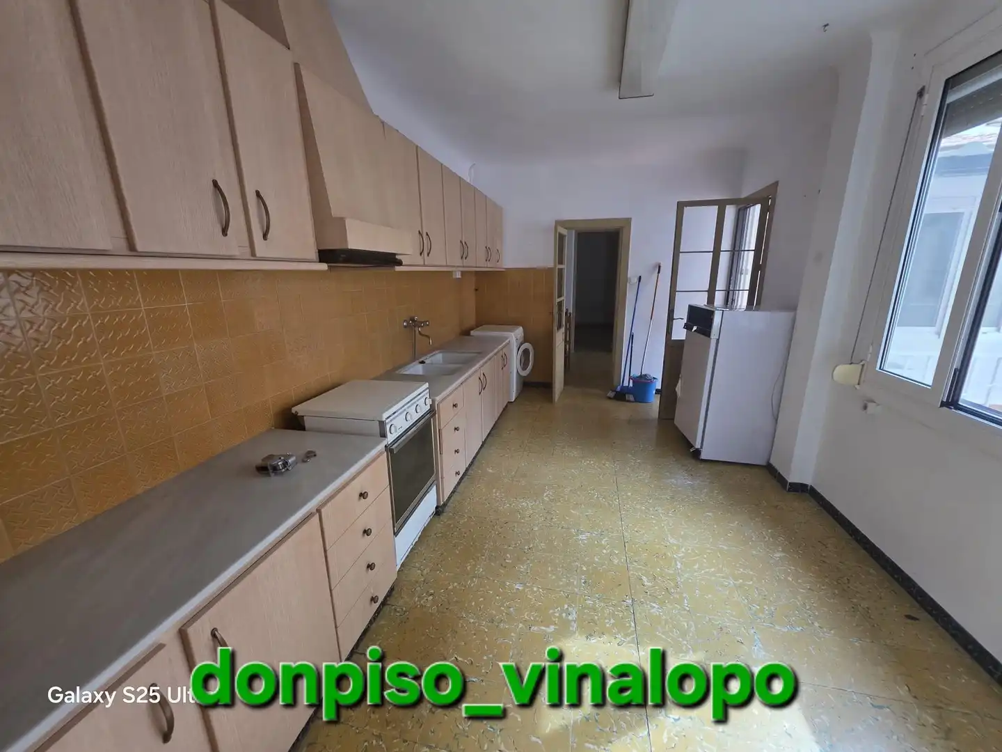 Casa aparellada en venda a Plaza Castelar - Mercado Central, imagen 11