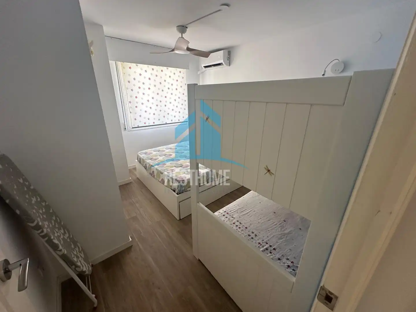 Schlafzimmer von Wohnungen zur Miete in Cullera mit Klimaanlage, Privatgarten und Terrasse