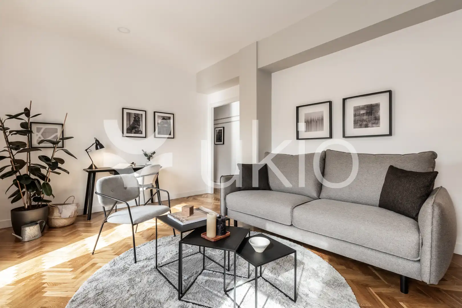 Sala de estar de Apartamento de alquiler en  Madrid Capital con Aire acondicionado, Calefacción y Amueblado