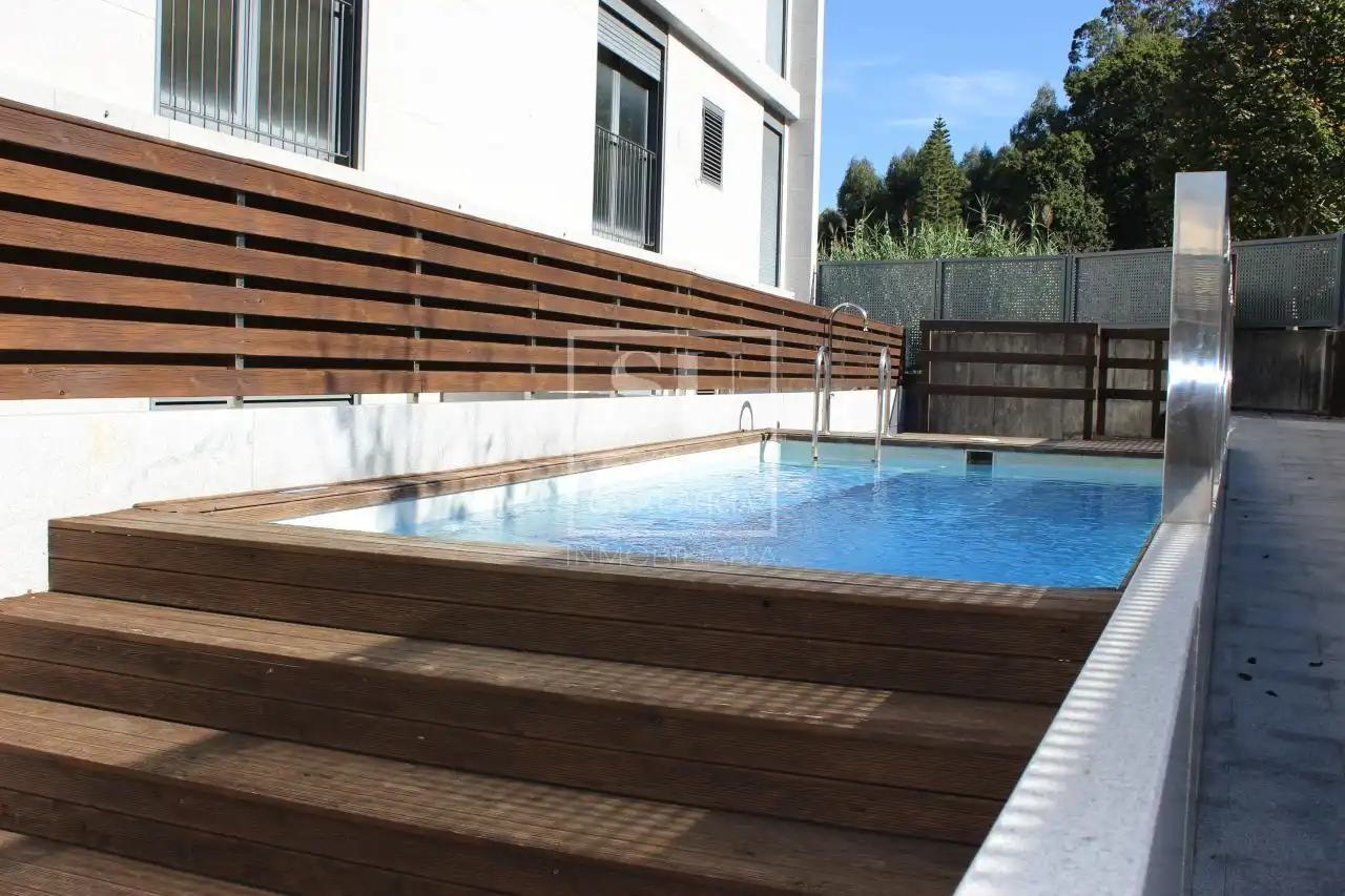Swimming pool of Flat for rent in Baiona  with Heating, Parquet flooring and Terrace