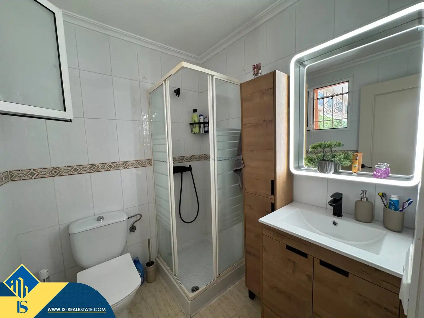 Bany de Casa o xalet en venda en Torrevieja amb Aire condicionat, Terrassa i Traster