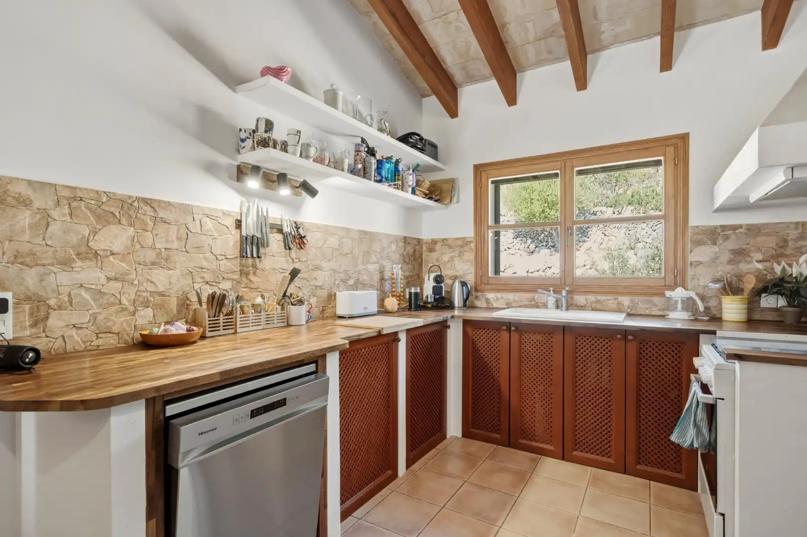 Cocina de Finca rústica en venta en Font de Sa Cala