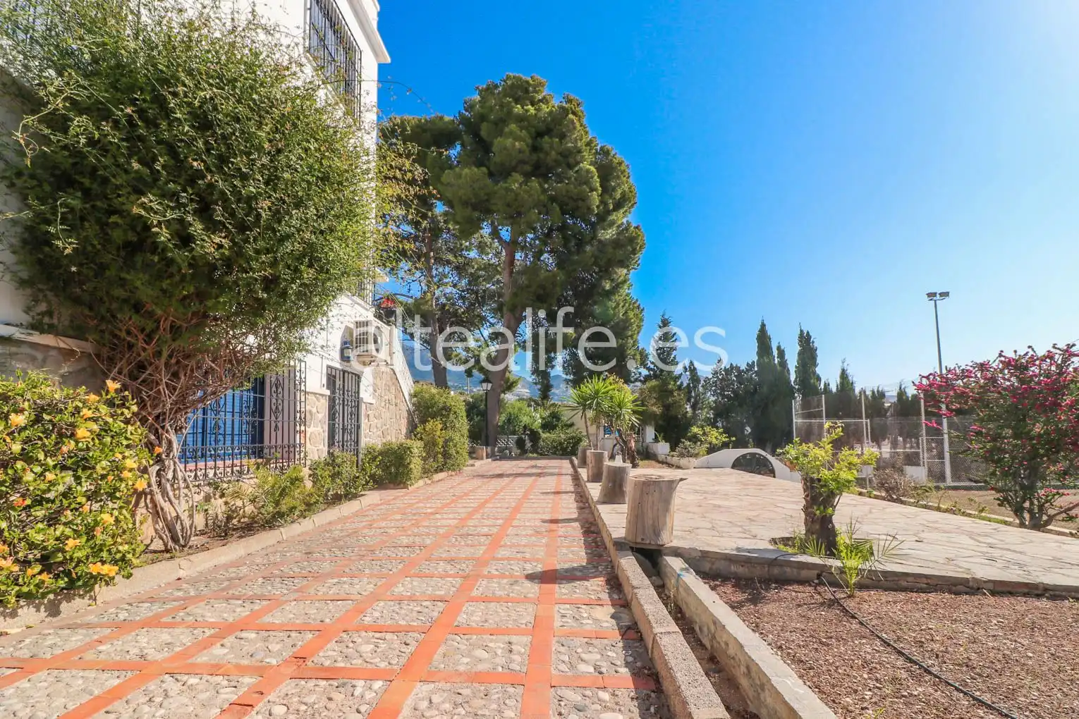 Exterior view of Houses for sale in Altea  with Air Conditioner, Terrace and Swimming Pool