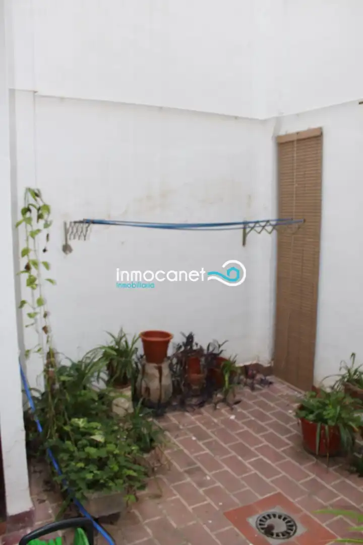 Terrassa de Apartament en venda en Oliva amb Traster