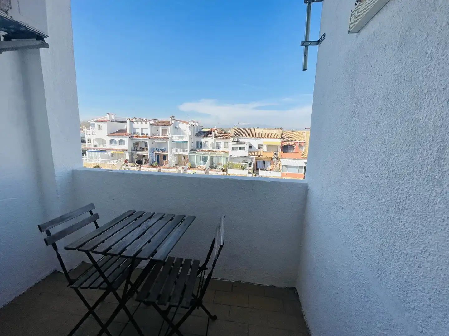 Flat for sale in Carrer Alberes, imagen 2
