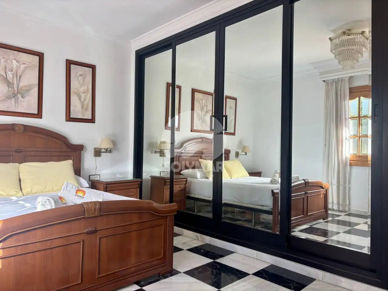 Dormitori de Casa o xalet en venda en Vélez-Málaga amb Aire condicionat, Jardí privat i Terrassa