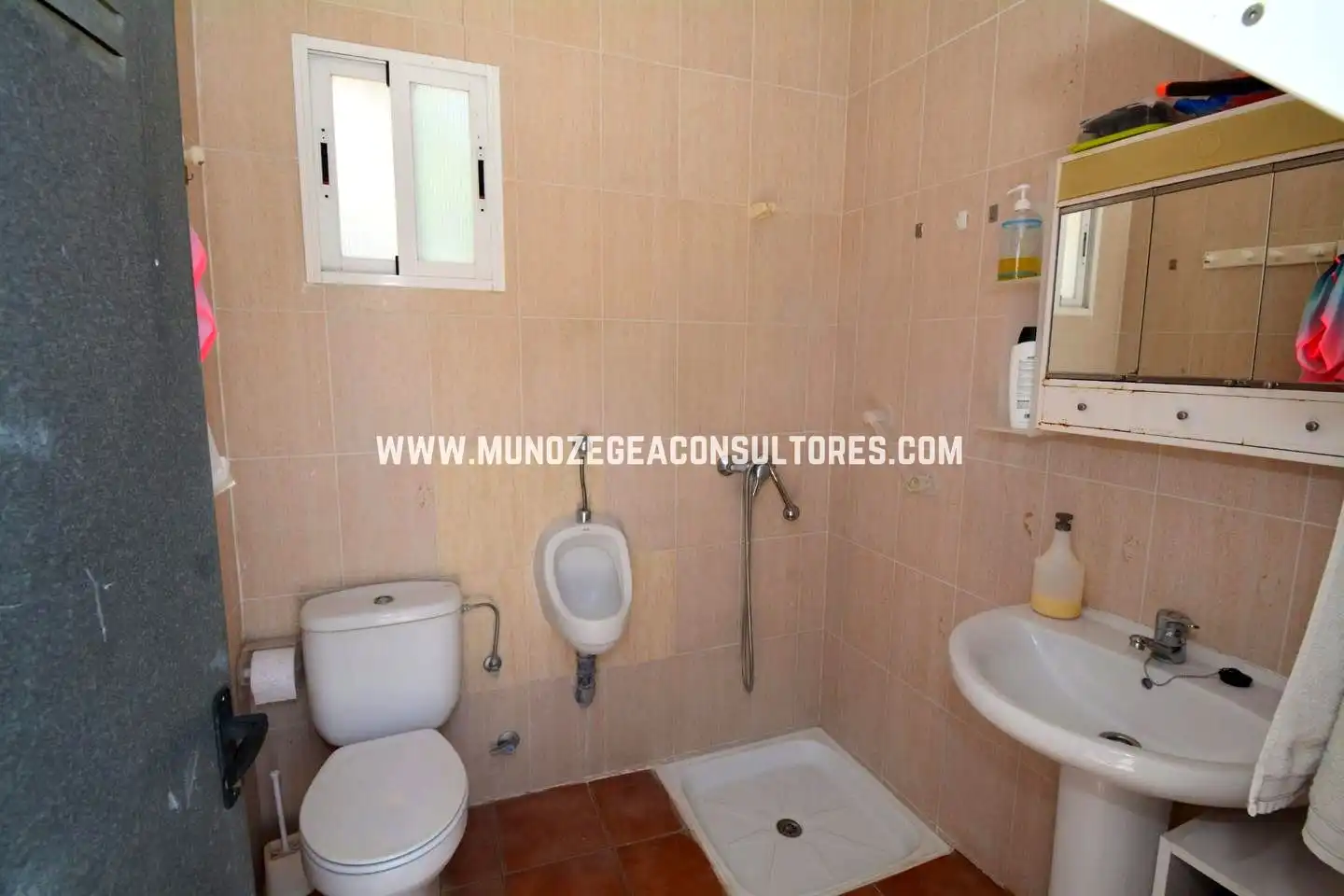 Baño de Casa o chalet en venta en Lucena con Aire acondicionado, Jardín privado y Terraza