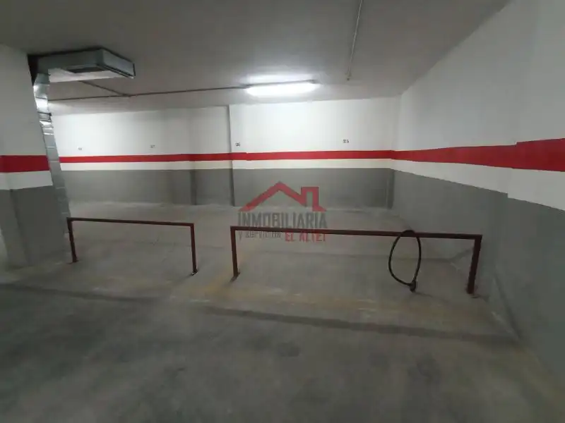Garage zur Miete in Carrer Armada Espaṅola, 33, El Altet