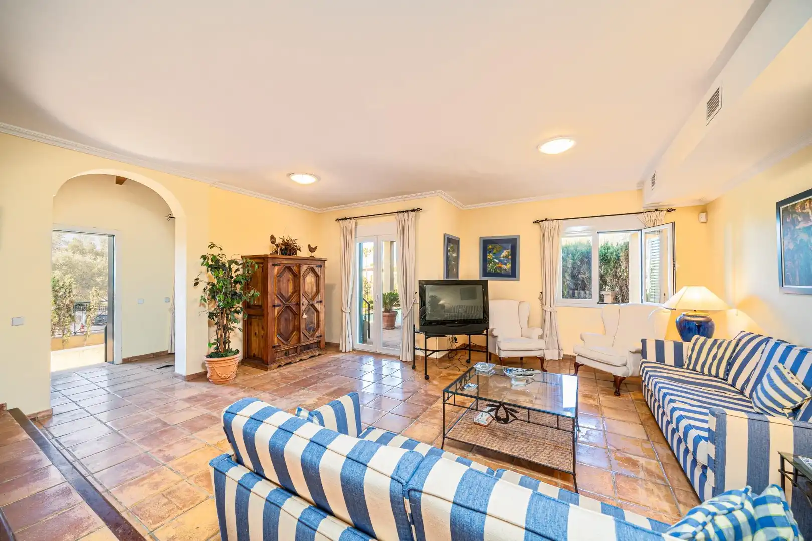 Casa pareada con terraza en venta en Son Verí, imagen 5