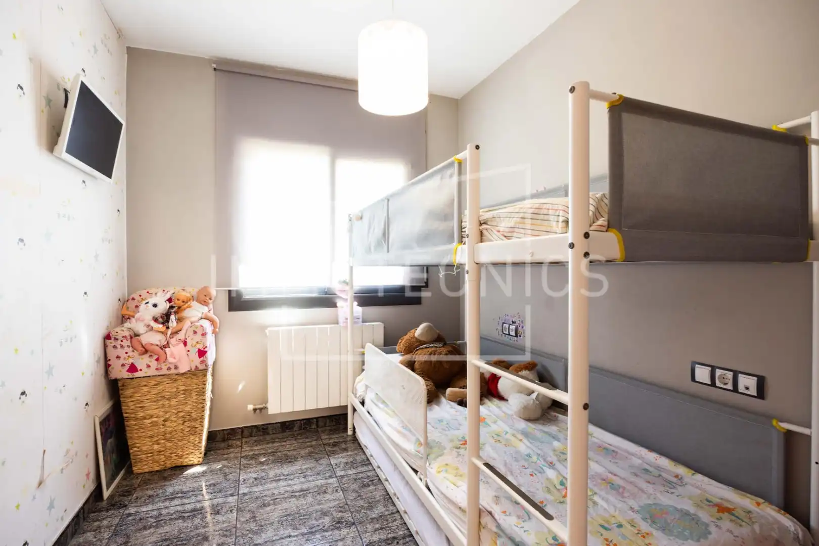 Habitación de Casa o chalet en venta en La Roca del Vallès con Calefacción, Jardín privado y Terraza