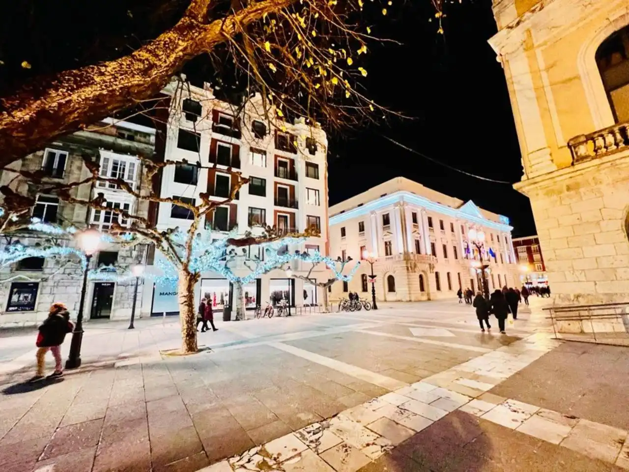 Dúplex amb ascensor en venda a Paseo del Espolón, imagen 10