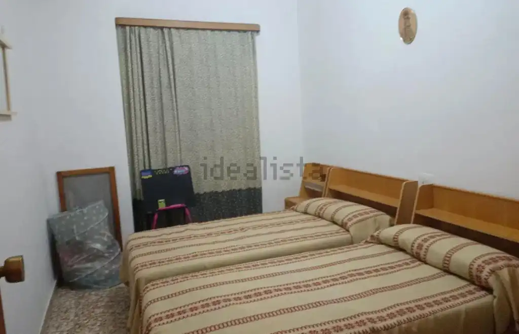 Habitación de Casa o chalet en venta en Chiva con Jardín privado, Terraza y Piscina