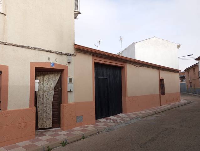 Casa-chalet en Venta en La Villa de Don Fadrique