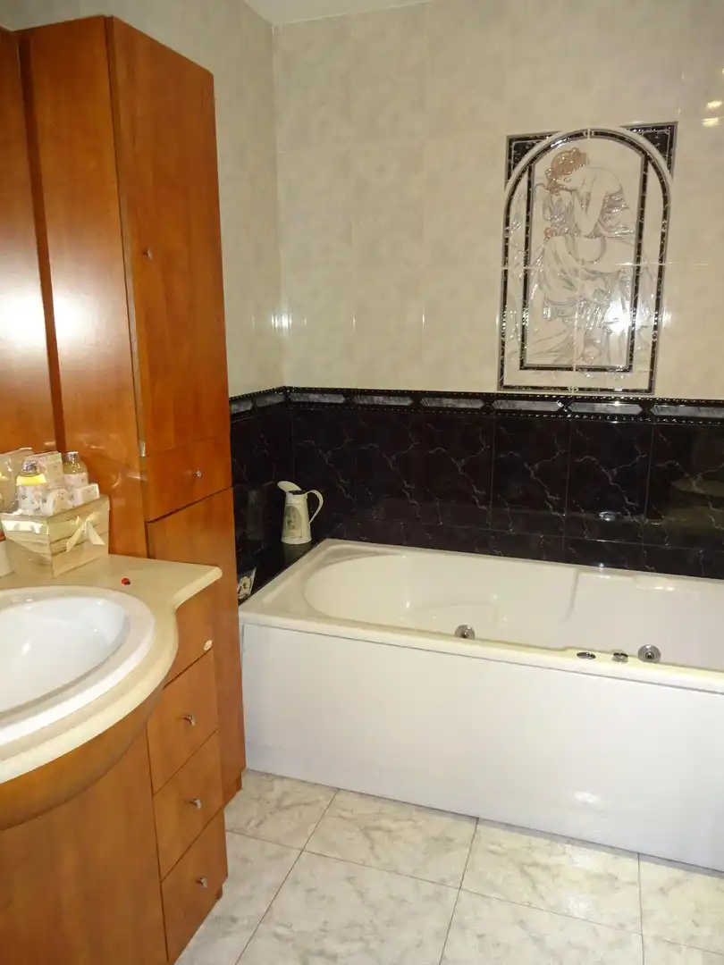 Baño de Casa o chalet en venta en Mataró con Aire acondicionado, Calefacción y Jardín privado
