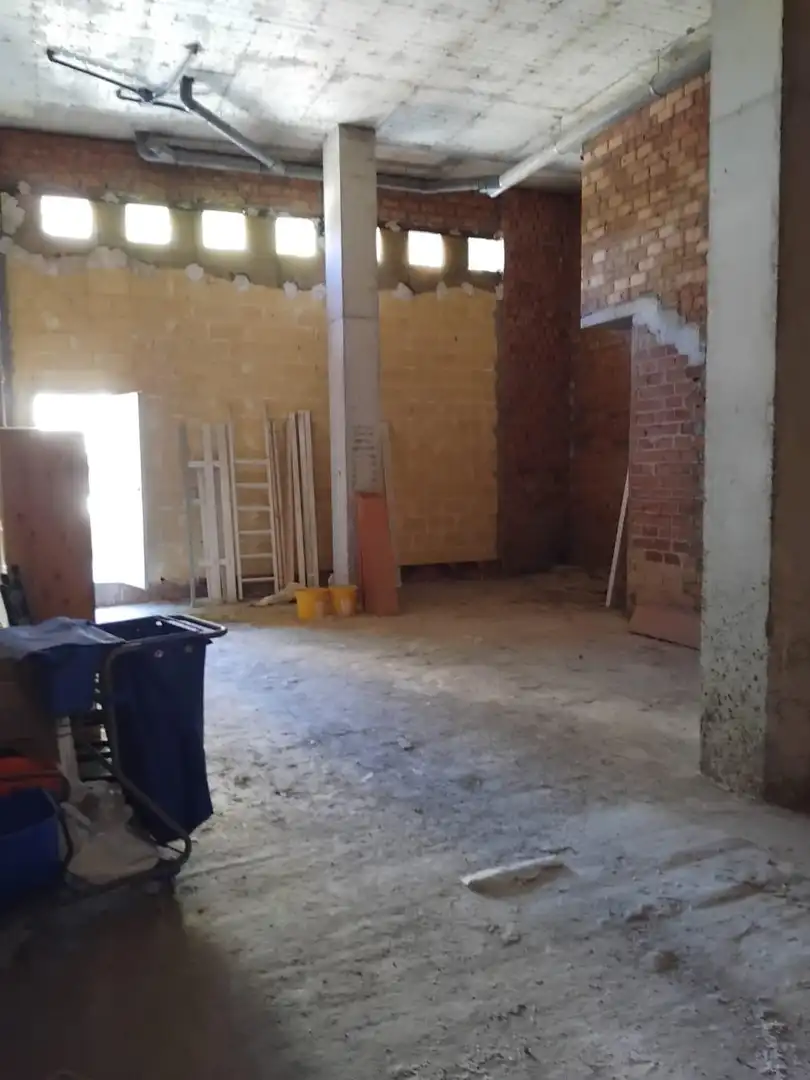 Gewerbefläche zum Verkauf in Casco Antiguo