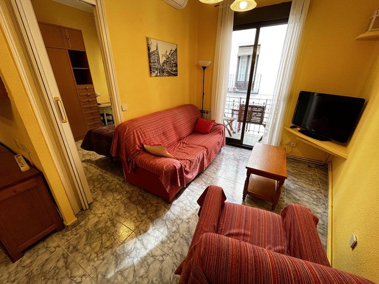Sala d'estar de Pis de lloguer en  Madrid Capital amb Aire condicionat, Calefacció i Parquet
