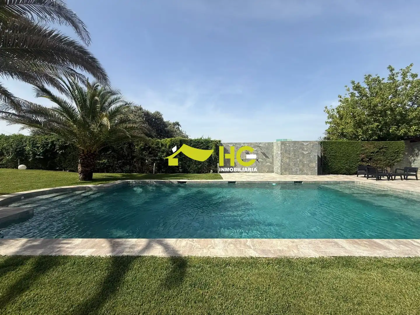 Piscina de Estudio de alquiler en Villaviciosa de Odón con Aire acondicionado, Calefacción y Amueblado
