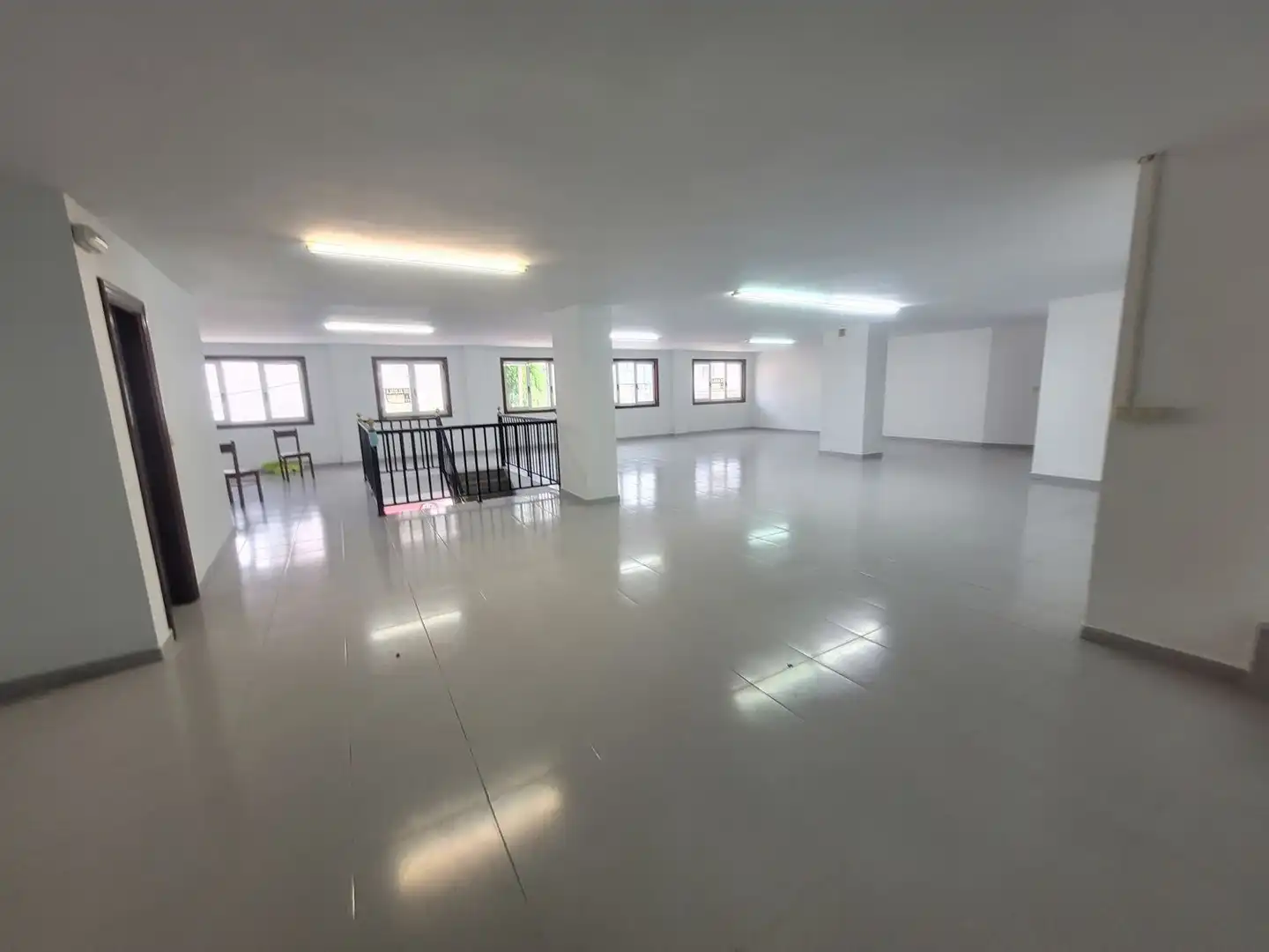 Oficina en venta en Santa Comba