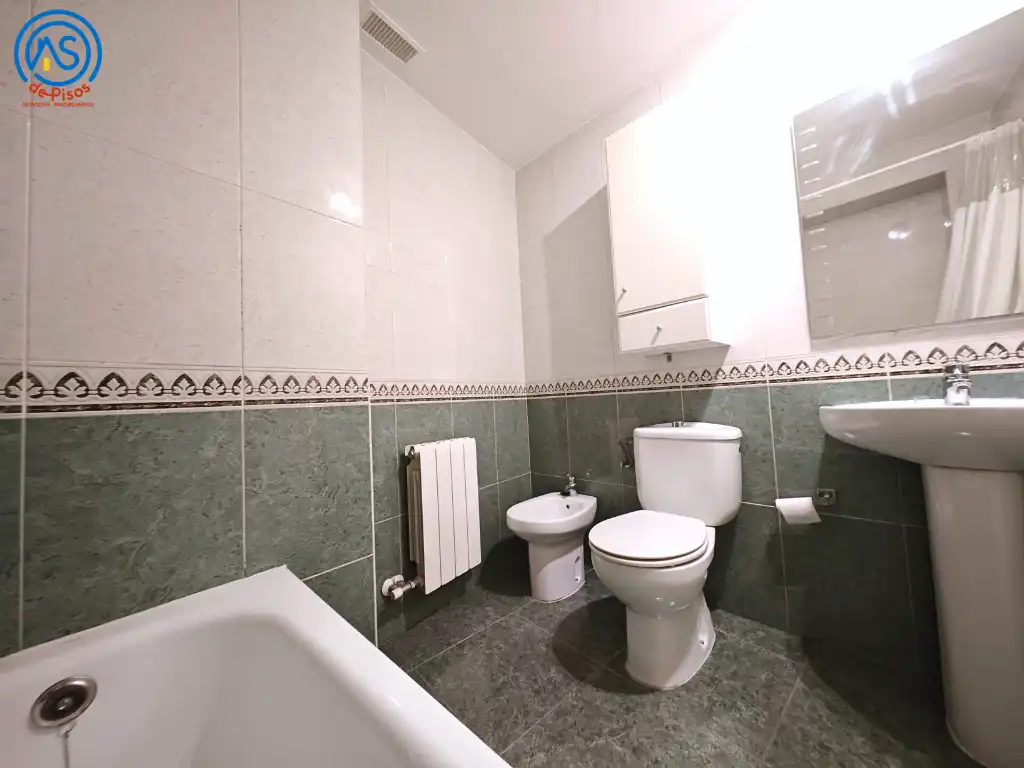 Apartament amb ascensor de lloguer a Calle de Ramón Pignatelli 46, imagen 24