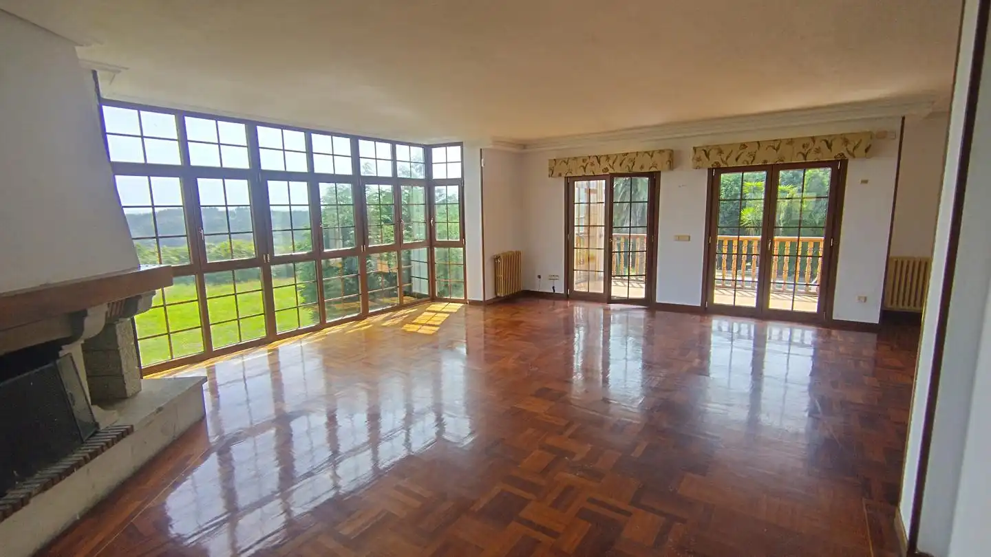 Living room of Houses for sale in Castrillón  with Heating, Private garden and Terrace