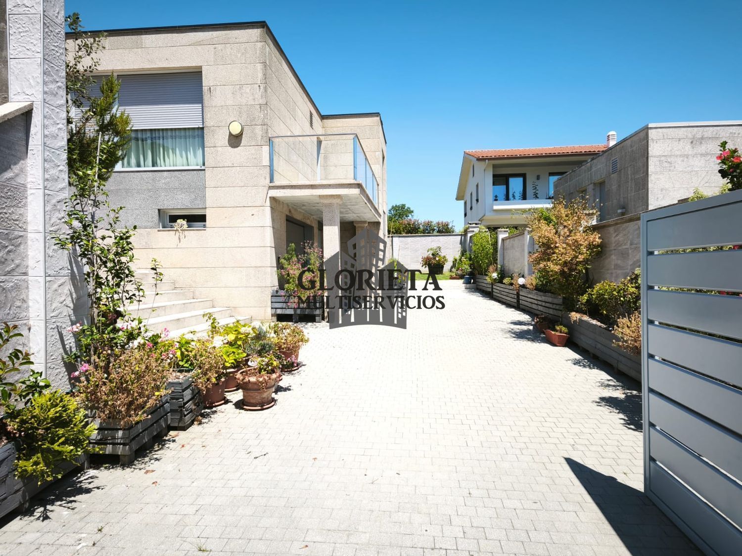 Exterior view of House or chalet for sale in Cangas   with Heating, Terrace and Storage room