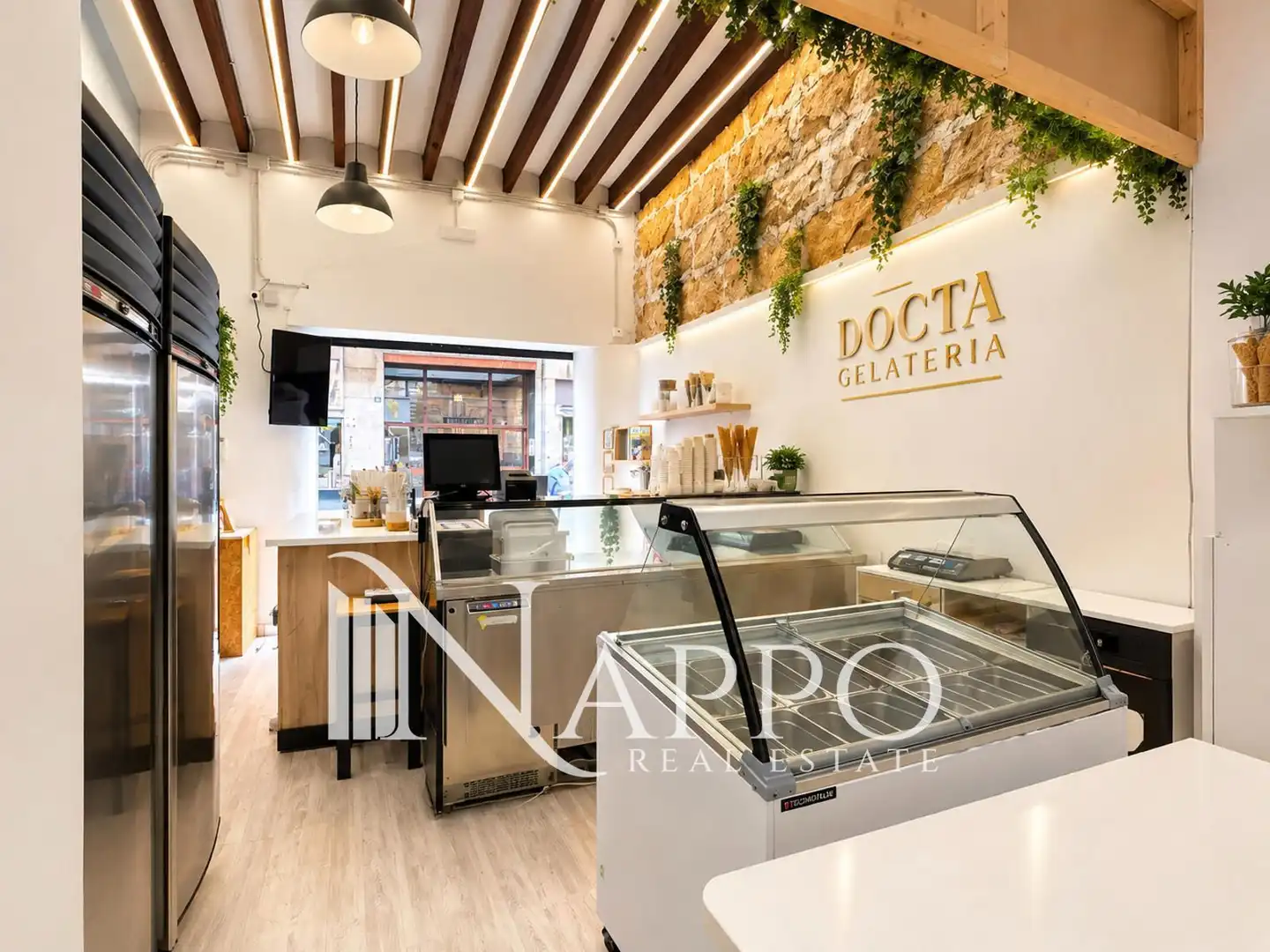Local comercial en traspàs a Oms, imagen 5