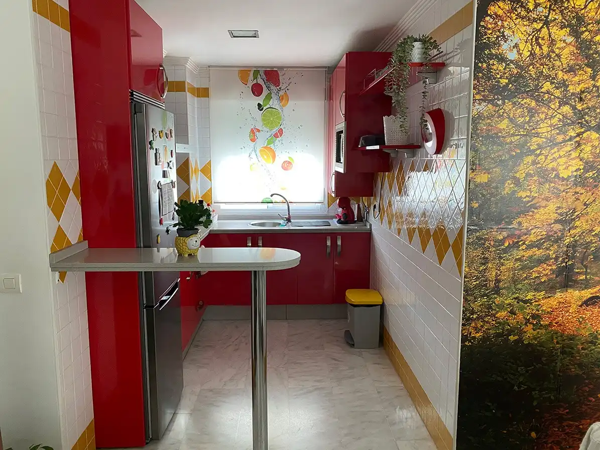 Cocina de Dúplex de alquiler en La Algaba con Terraza y Amueblado