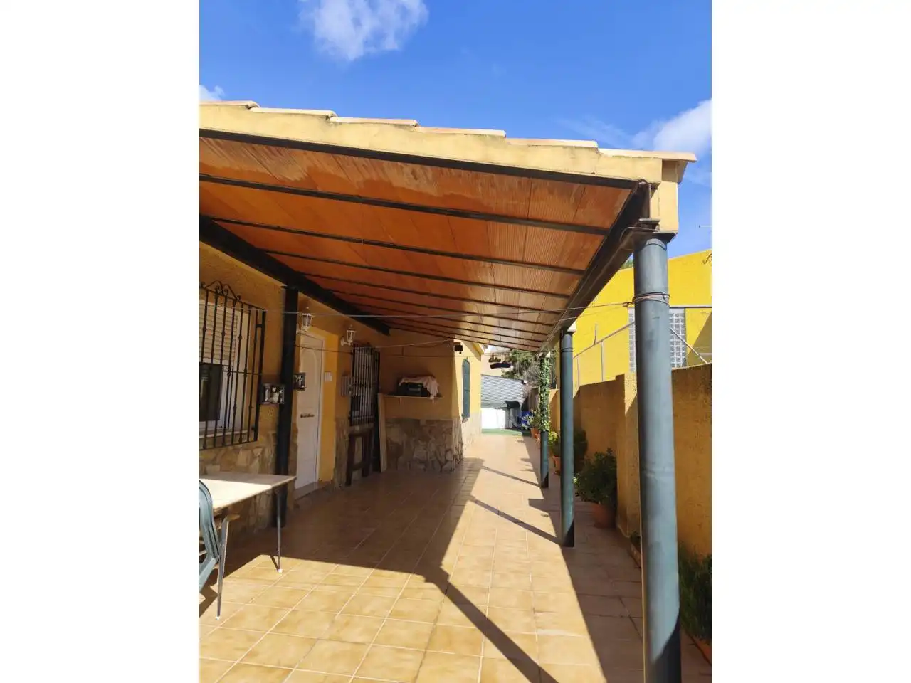 House with pool for sale in Calle ESCUNATA