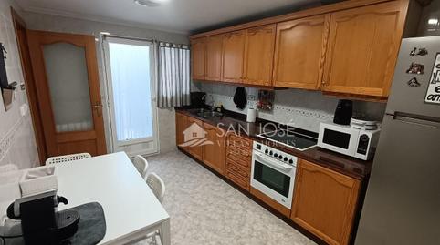 Foto 2 de Casa adosada de lloguer a Sax, Alicante