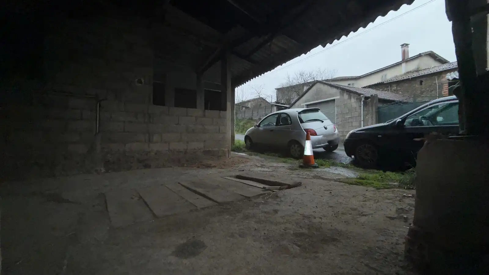 Aparcament de Casa o xalet en venda en Celanova amb Jardí privat