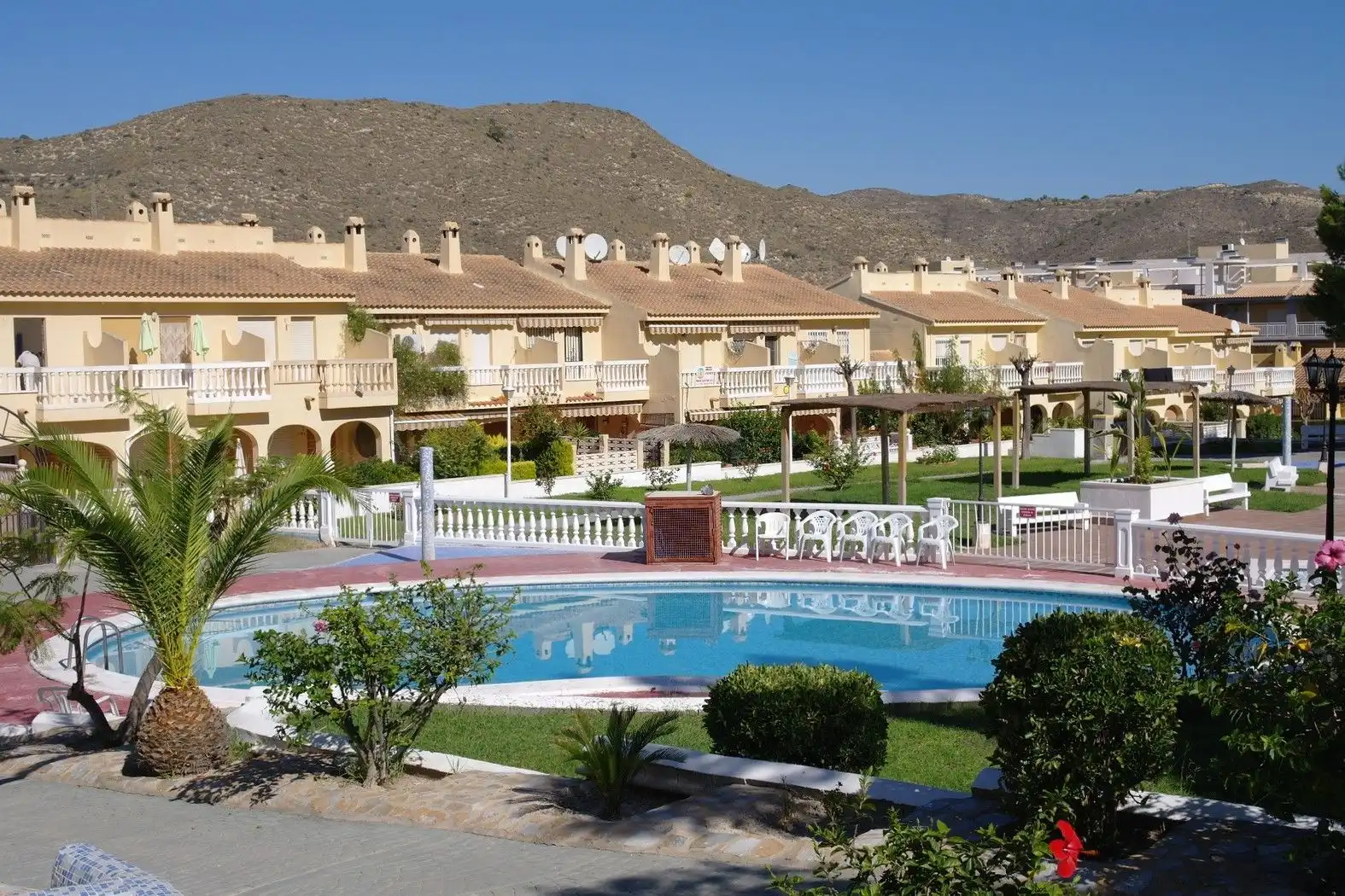 Swimming pool of Detached homes for rent in El Campello  with Air Conditioner, Heating and Terrace