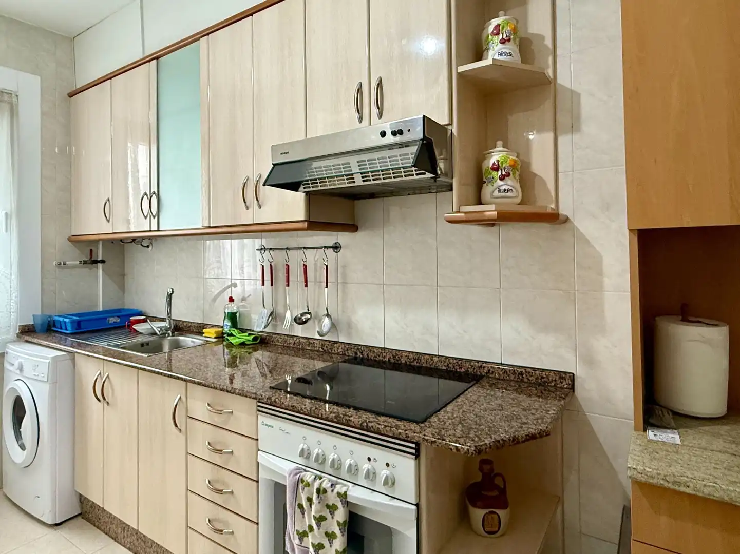 Cocina de Piso en venta en A Coruña Capital  con Amueblado