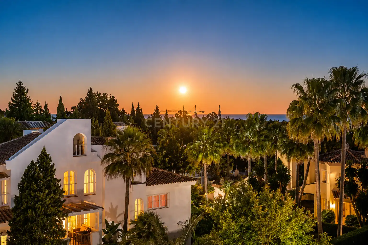 Vista exterior de Dúplex en venta en Marbella con Aire acondicionado, Jardín privado y Trastero