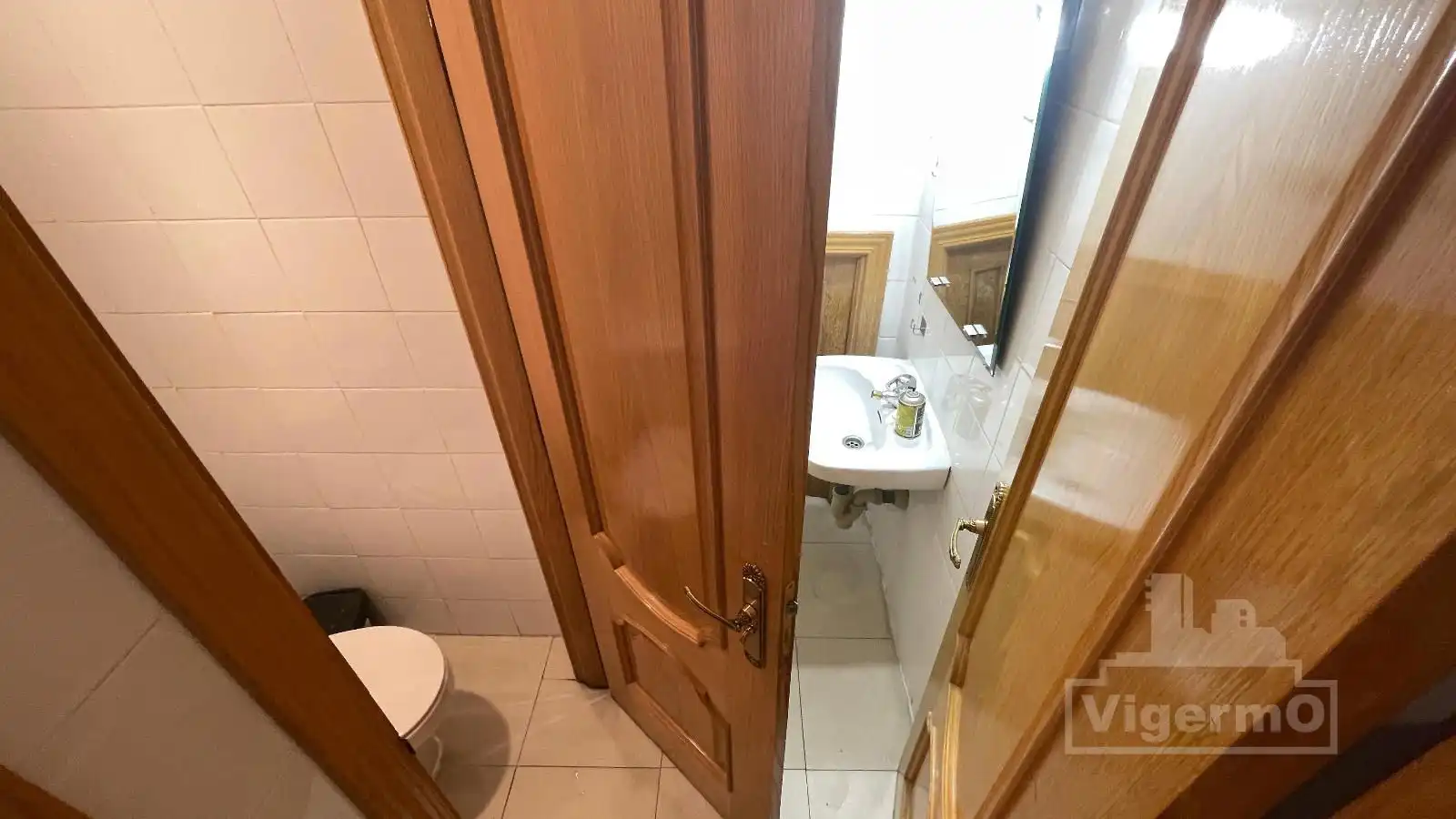 Bathroom of Commercial properties for rent in Torrejón de Ardoz  with Air Conditioner