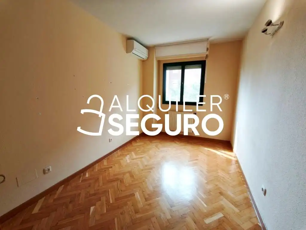 Dormitori de Pis de lloguer en Valderas - Los Castillos