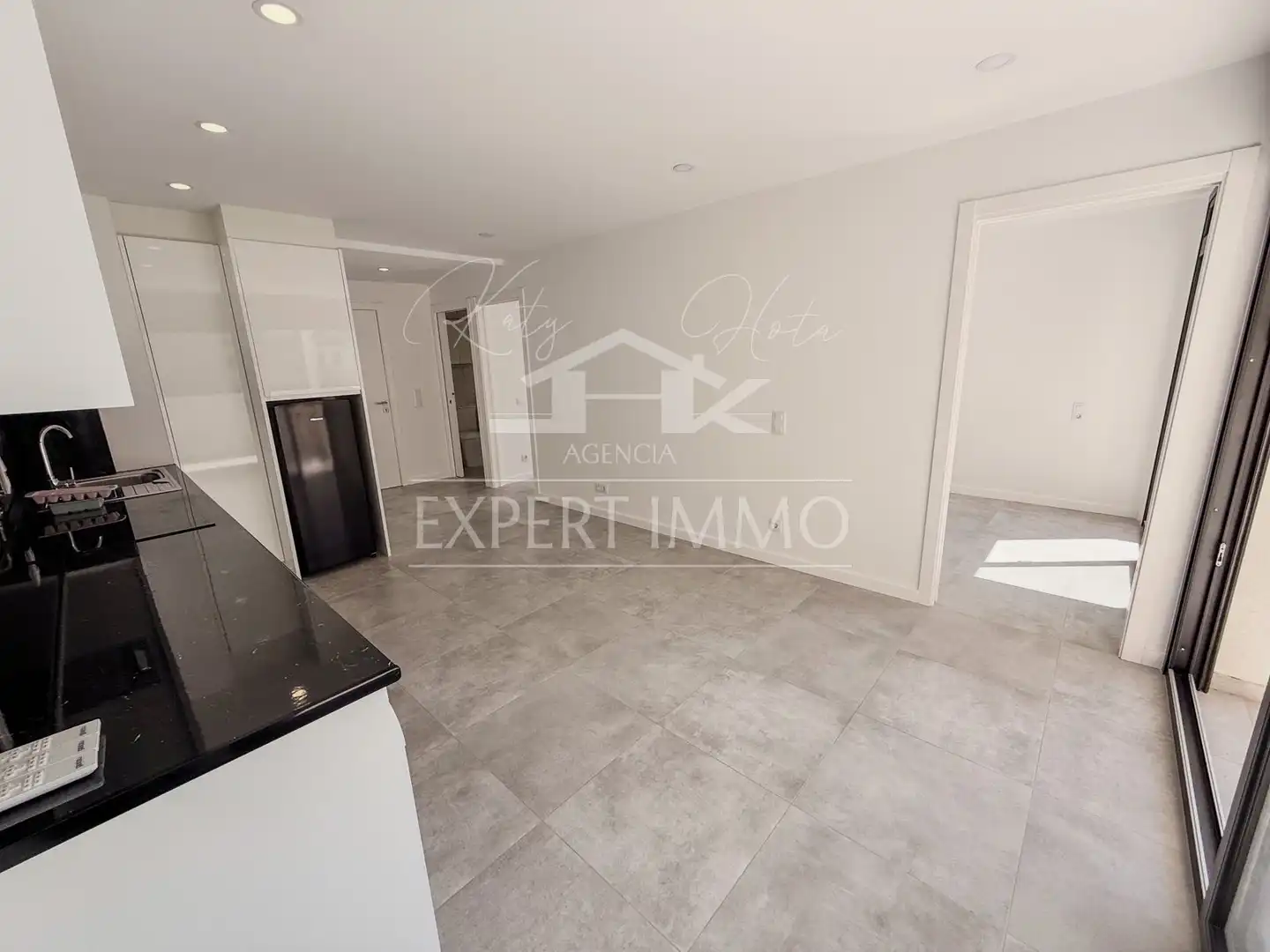 Apartments for sale in Roses  with Air Conditioner, Heating and Terrace