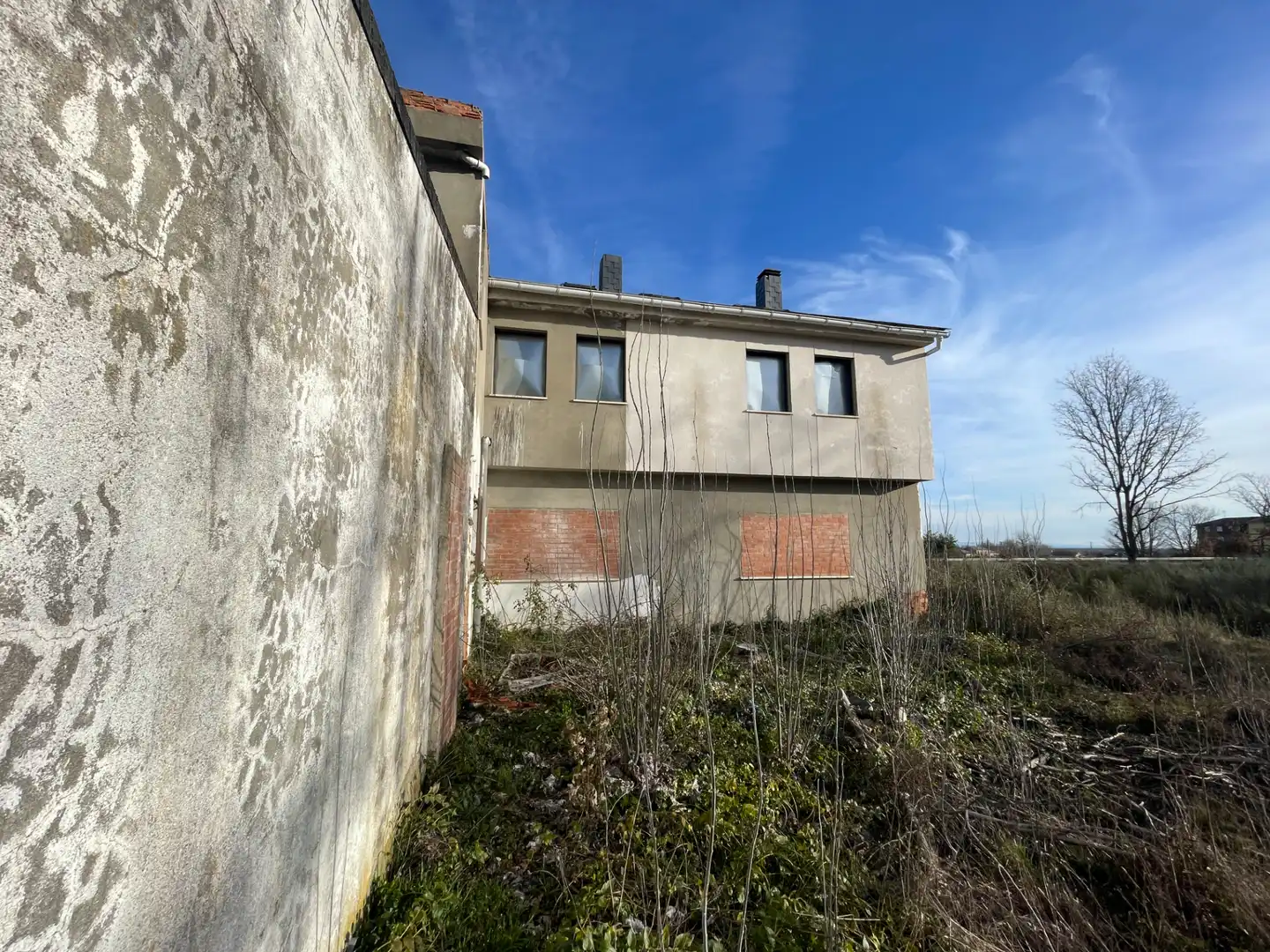 Vista exterior de Edificio en venta en Otero de Bodas