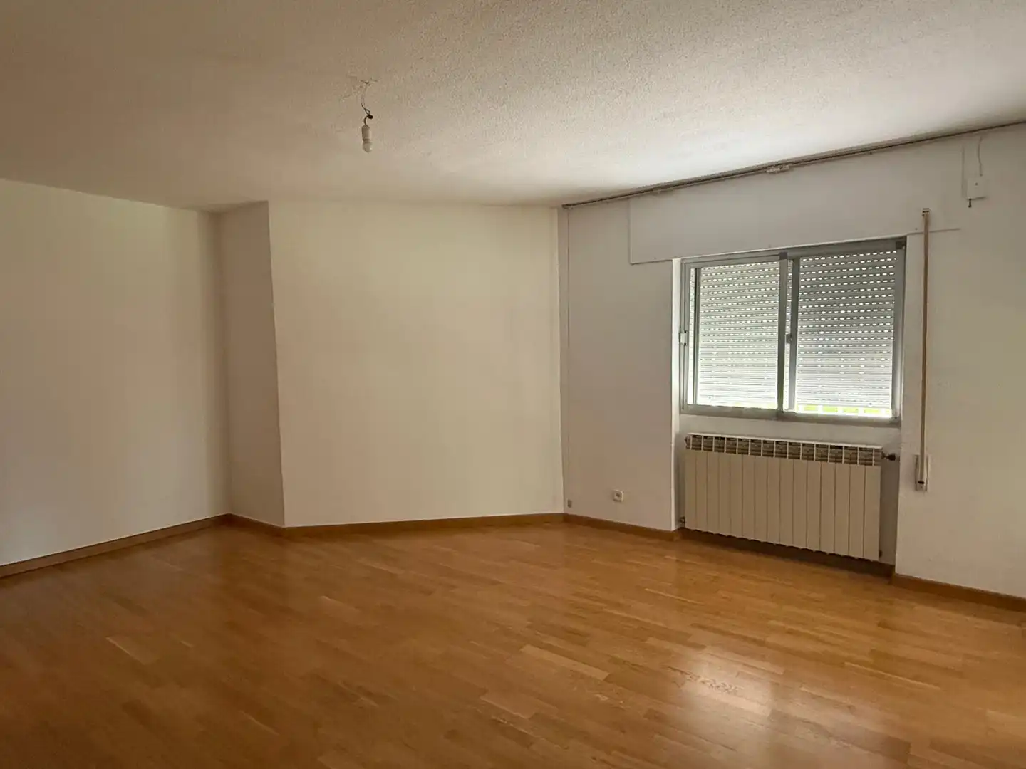 Living room of Flat for rent in Villanueva del Pardillo  with Heating, Terrace and Oven