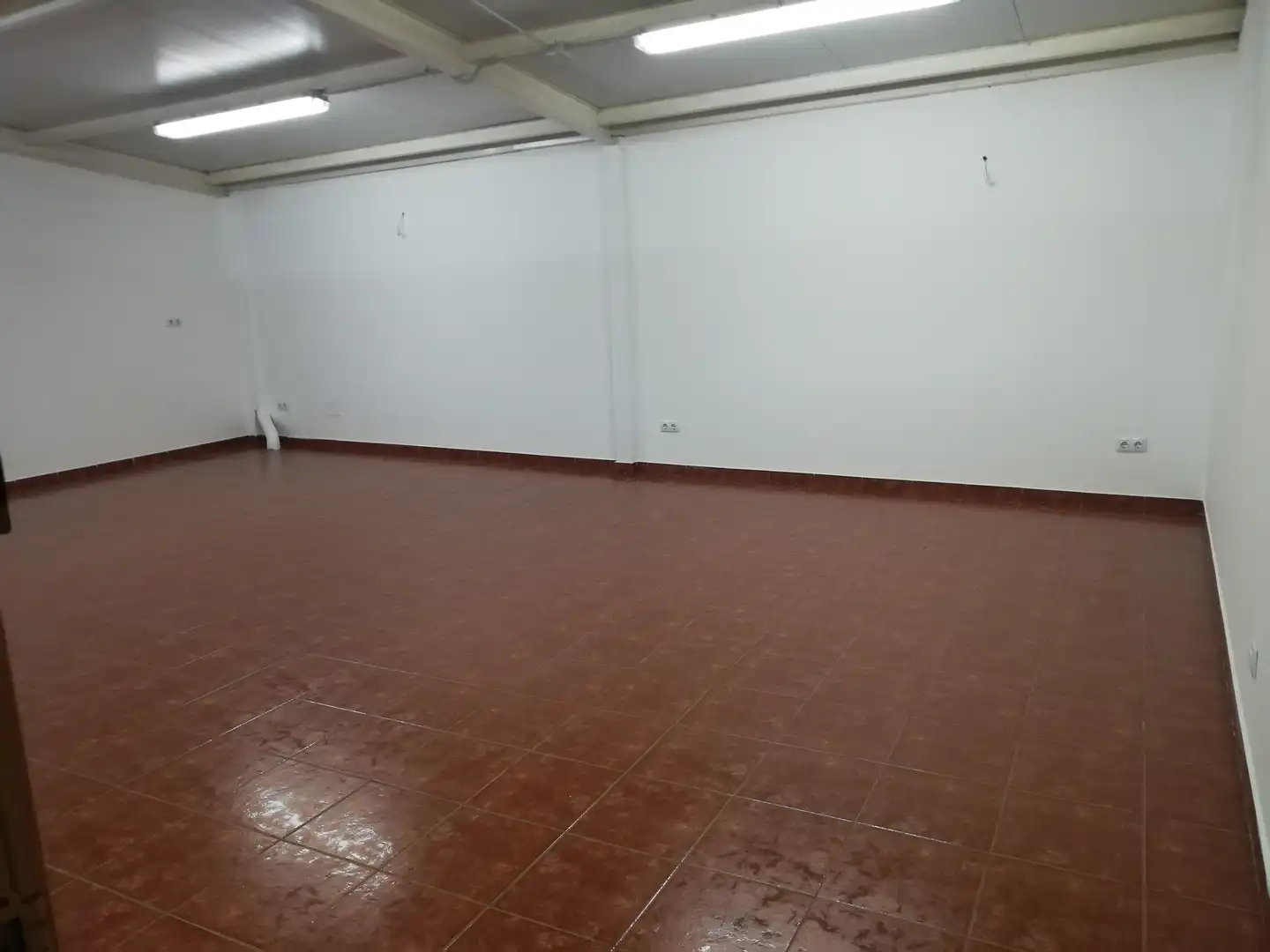 Business premises to rent in Calle de Llano Ponte, imagen 9