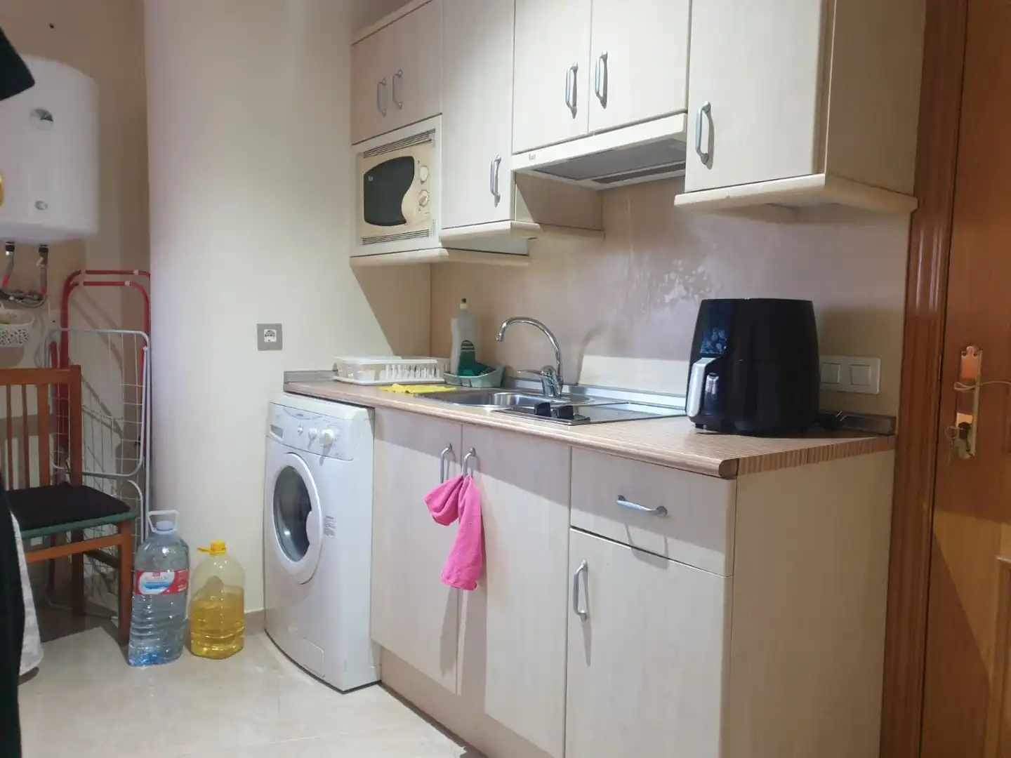 Kitchen of Study for sale in Valdepeñas  with Air Conditioner