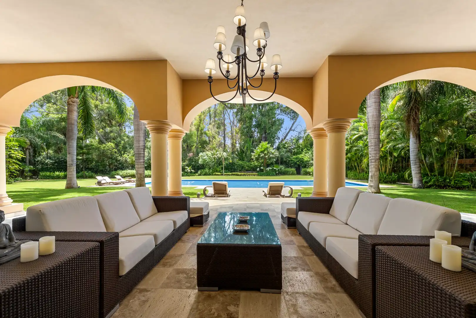 Maison avec terrasse à vendre à San Pedro de Alcántara, imagen 2