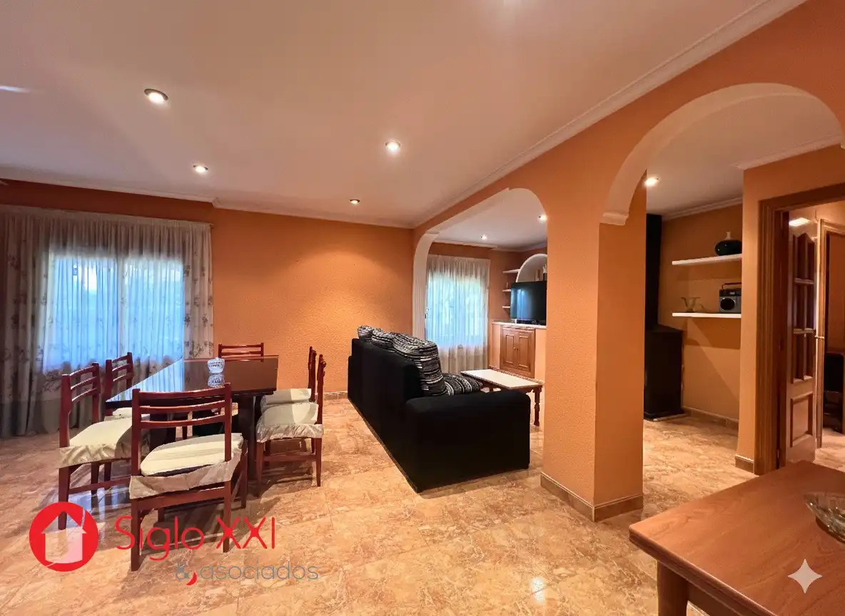 Villa con piscina in vendita a Madrigal, imagen 9