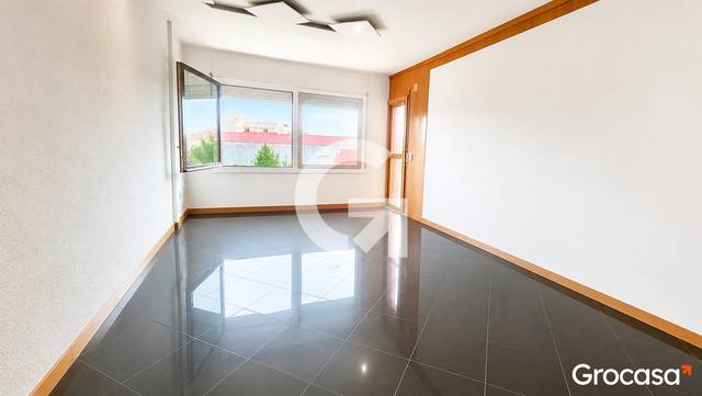 Piso en Venta en CL DR ZAMENHOF en Barceloneta -  Molí d'en Rovira