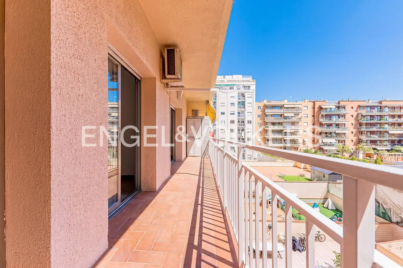 Terrasse von Wohnung zum Verkauf in Barcelona mit Klimaanlage, Heizung und Terrasse
