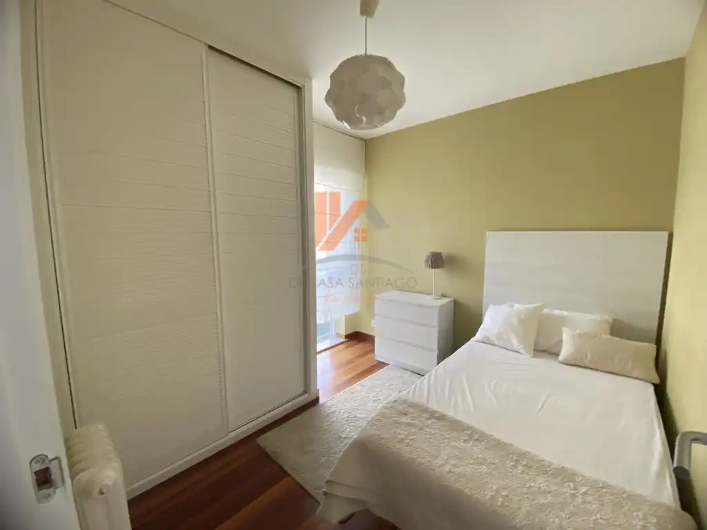 Flat for rent in Rua Feans, Campus Sur - Santa Marta