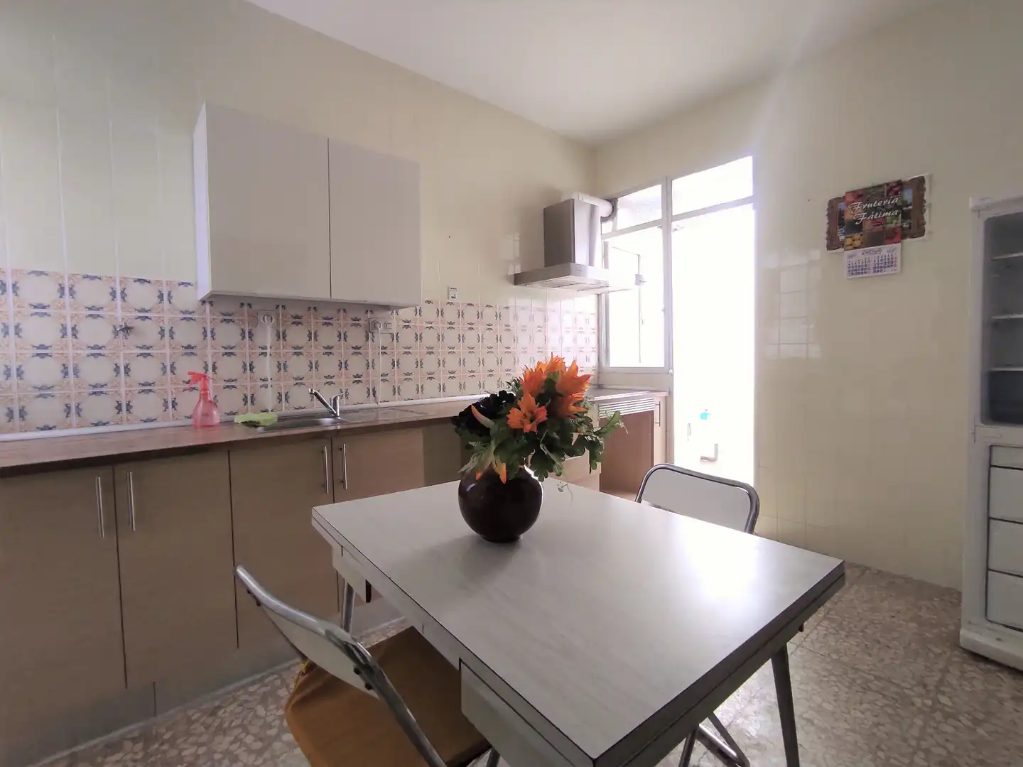 Kitchen of Flat for sale in Alcalá de Guadaira  with Terrace and Internet