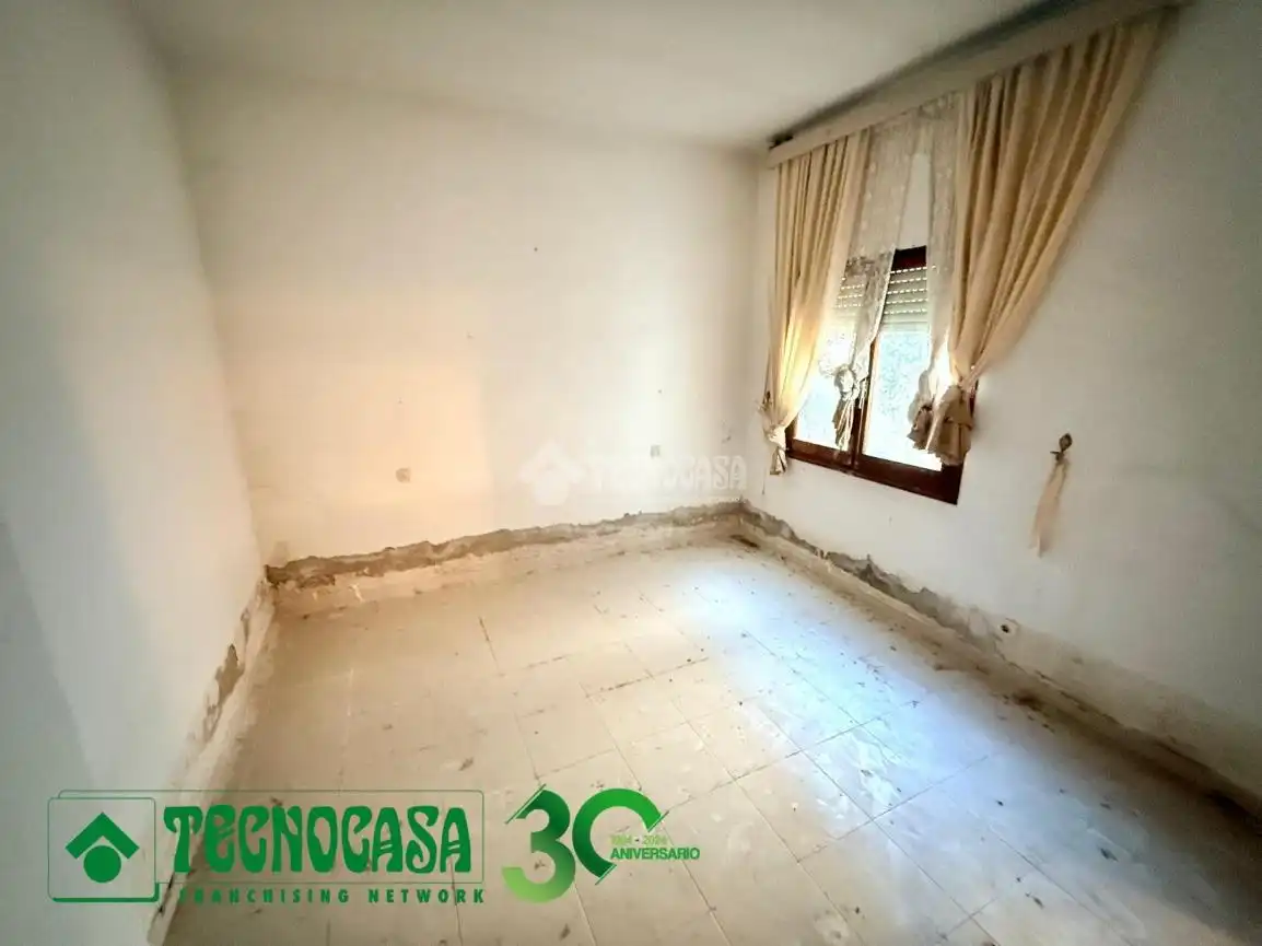 Habitación de Casa adosada en venta en Mocejón, Toledo